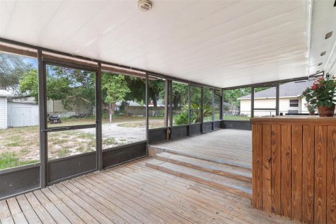 House in Leesburg, Florida 3 bedrooms, 88.26 sq.m. № 2199778 - photo 30