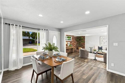 Villa ou maison à vendre à Saint Petersburg, Floride: 3 chambres, 121.89 m2 № 2406730 - photo 6