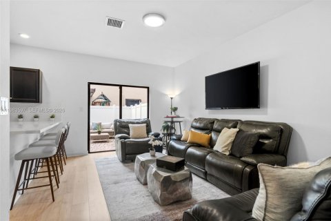 Купить таунхаус в Хайалиа, Флорида 3 спальни, 154.96м2, № 2090653 - фото 23