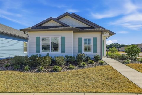 House in Gainesville, Florida 3 bedrooms, 139.73 sq.m. № 2092831