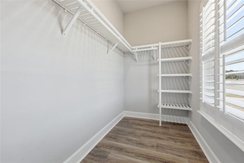 House in Gainesville, Florida 3 bedrooms, 139.73 sq.m. № 2092831 - photo 15
