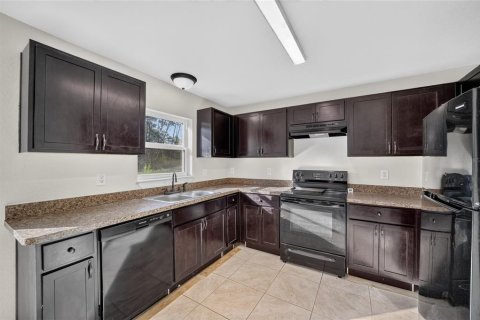 Купить виллу или дом в Окала, Флорида 8 комнат, 123.65м2, № 2230567 - фото 15