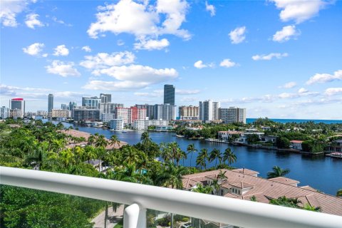 Condo in Aventura, Florida, 3 bedrooms  № 1860215 - photo 8