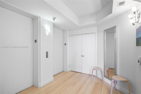Condo in Aventura, Florida, 3 bedrooms  № 1860215 - photo 21