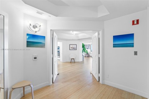 Condo in Aventura, Florida, 3 bedrooms  № 1860215 - photo 22