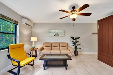 Appartement à louer à Hollywood, Floride: 1 chambre, 59.18 m2 № 1942033 - photo 23