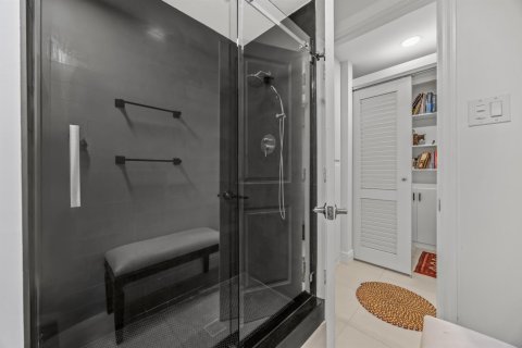 Villa ou maison à vendre à St. Lucie, Floride: 2 chambres, 146.79 m2 № 2397233 - photo 27
