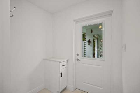 Villa ou maison à vendre à St. Lucie, Floride: 2 chambres, 146.79 m2 № 2397233 - photo 10