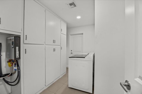 Villa ou maison à vendre à St. Lucie, Floride: 2 chambres, 146.79 m2 № 2397233 - photo 28