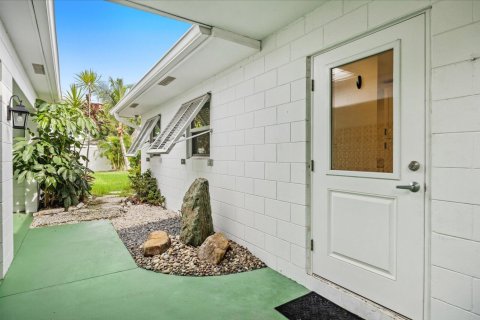 Villa ou maison à vendre à St. Lucie, Floride: 2 chambres, 146.79 m2 № 2397233 - photo 6
