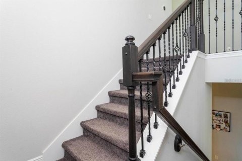 Купить виллу или дом в Уинтер-Гарден, Флорида 11 комнат, 318.38м2, № 1581212 - фото 23