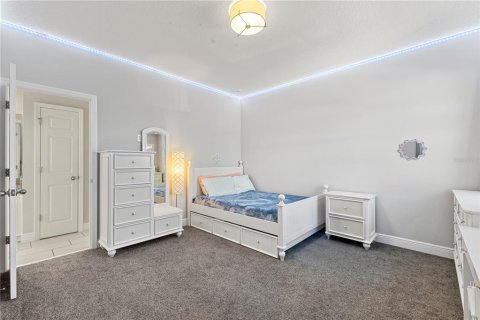 Купить виллу или дом в Уинтер-Гарден, Флорида 11 комнат, 318.38м2, № 1581212 - фото 29