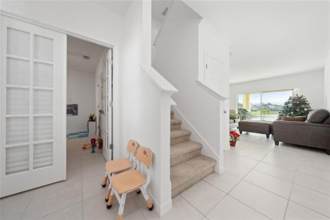 Villa ou maison à vendre à Kissimmee, Floride: 5 chambres, 191.38 m2 № 1631479 - photo 5