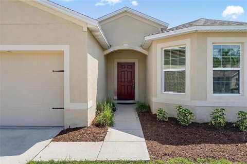Villa ou maison à vendre à Port Orange, Floride: 3 chambres, 163.51 m2 № 2299254 - photo 3