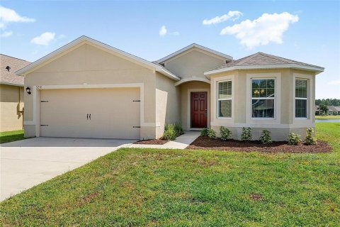 House in Port Orange, Florida 3 bedrooms, 163.51 sq.m. № 2299254