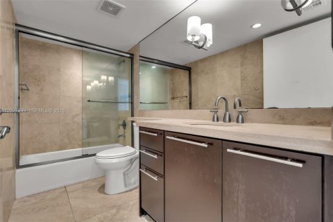 Copropriété à louer à Key Biscayne, Floride: 2 chambres, 148.64 m2 № 2389764 - photo 25
