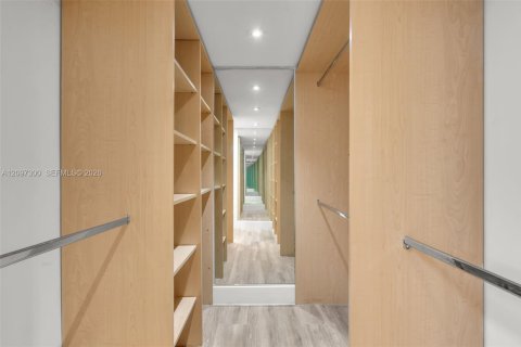 Copropriété à louer à Key Biscayne, Floride: 2 chambres, 148.64 m2 № 2389764 - photo 22