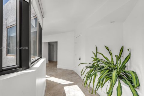 Copropriété à louer à Key Biscayne, Floride: 2 chambres, 148.64 m2 № 2389764 - photo 3