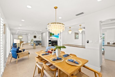 House in Fort Lauderdale, Florida 3 bedrooms, 151.43 sq.m. № 2182888 - photo 12