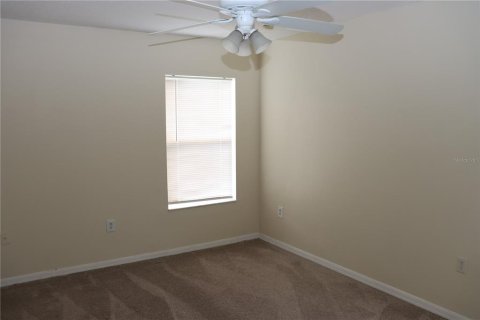 Villa ou maison à louer à Kissimmee, Floride: 3 chambres, 211.72 m2 № 2415354 - photo 11