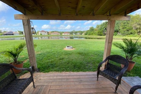 Villa ou maison à louer à Kissimmee, Floride: 3 chambres, 211.72 m2 № 2415354 - photo 25