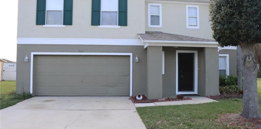 Villa ou maison à Kissimmee, Floride 3 chambres, 211.72 m2 № 2415354