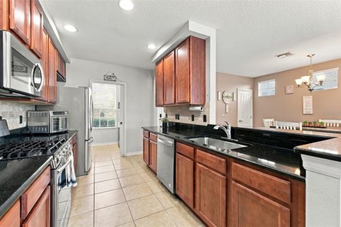 Touwnhouse à vendre à New Port Richey, Floride: 3 chambres, 142.14 m2 № 2390815 - photo 7
