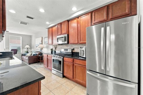 Touwnhouse à vendre à New Port Richey, Floride: 3 chambres, 142.14 m2 № 2390815 - photo 4