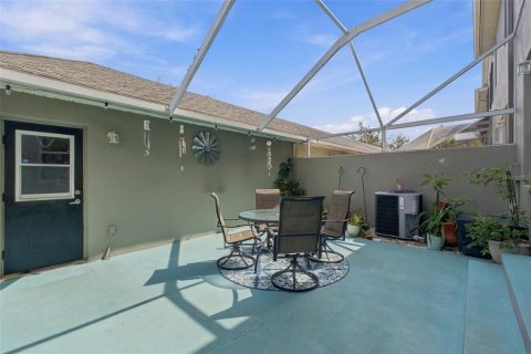 Touwnhouse à vendre à New Port Richey, Floride: 3 chambres, 142.14 m2 № 2390815 - photo 28