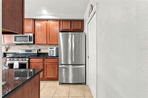 Touwnhouse à vendre à New Port Richey, Floride: 3 chambres, 142.14 m2 № 2390815 - photo 9