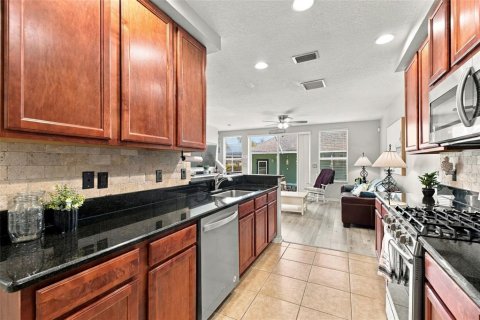 Touwnhouse à vendre à New Port Richey, Floride: 3 chambres, 142.14 m2 № 2390815 - photo 6