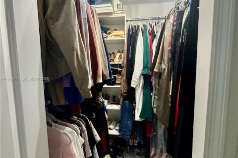 Купить виллу или дом в Майами, Флорида 4 спальни, 153.57м2, № 2015312 - фото 16