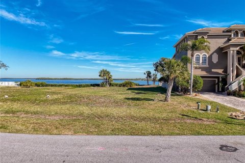 Land in Port Richey, Florida № 1555230 - photo 1