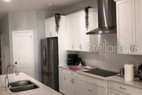 Casa en alquiler en Sanford, Florida, 4 dormitorios, 277.59 m2 № 1869668 - foto 8
