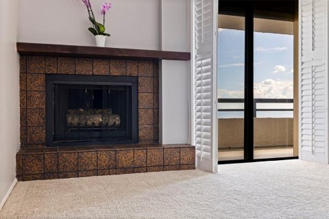 Condo in Tampa, Florida, 2 bedrooms  № 2386678 - photo 19