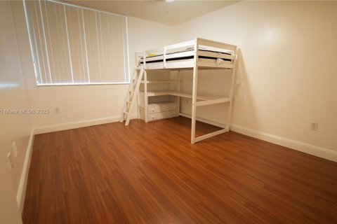 Condo in Miramar, Florida, 3 bedrooms  № 1920478 - photo 26