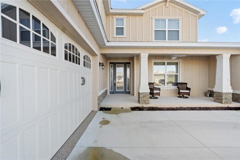 House in Ocala, Florida 4 bedrooms, 416.39 sq.m. № 2150367 - photo 9