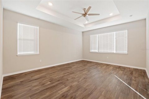 House in Ocala, Florida 4 bedrooms, 416.39 sq.m. № 2150367 - photo 22