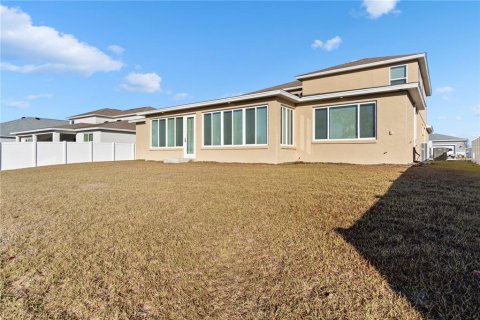 House in Ocala, Florida 4 bedrooms, 416.39 sq.m. № 2150367 - photo 8