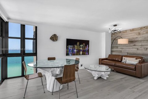 Copropriété à vendre à Miami Beach, Floride: 1 chambre, 74.14 m2 № 2016763 - photo 14