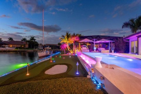 Villa ou maison à vendre à Punta Gorda, Floride: 3 chambres, 238.29 m2 № 2350332 - photo 11