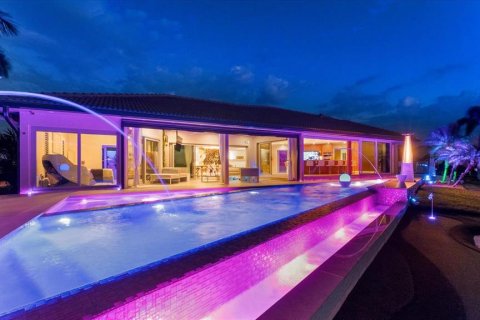 Villa ou maison à vendre à Punta Gorda, Floride: 3 chambres, 238.29 m2 № 2350332 - photo 13
