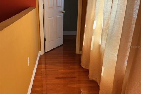 House in Kissimmee, Florida 4 bedrooms, 264.21 sq.m. № 1541156 - photo 12