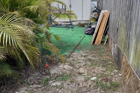 House in Kissimmee, Florida 4 bedrooms, 264.21 sq.m. № 1541156 - photo 27