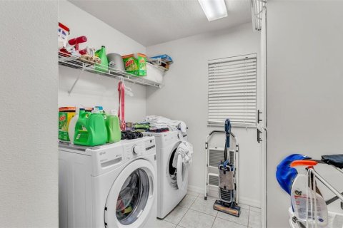 Casa en venta en Lakeland, Florida, 3 dormitorios, 159.42 m2 № 1917594 - foto 23