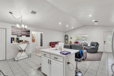 Casa en venta en Lakeland, Florida, 3 dormitorios, 159.42 m2 № 1917594 - foto 10
