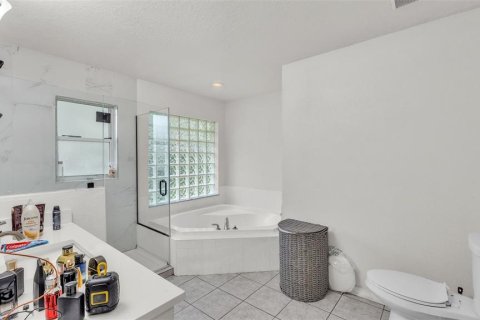 Casa en venta en Lakeland, Florida, 3 dormitorios, 159.42 m2 № 1917594 - foto 14
