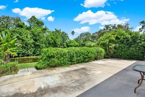 House in Clearwater, Florida 4 bedrooms, 204.38 sq.m. № 1821415 - photo 25