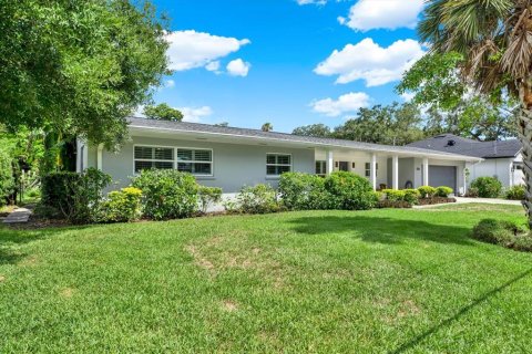 House in Clearwater, Florida 4 bedrooms, 204.38 sq.m. № 1821415 - photo 28