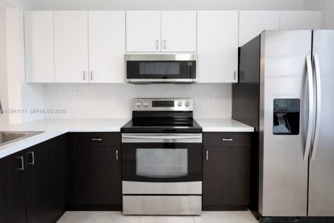 Copropriété à louer à Aventura, Floride: 3 chambres, 116.13 m2 № 1999001 - photo 5